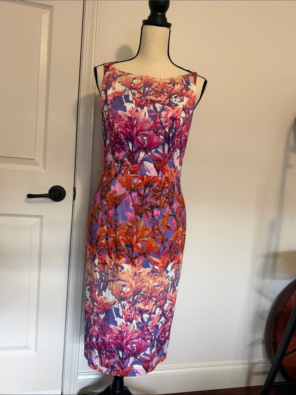 Black Halo Shanna Sheath Dress Fuchsia Floral Print Size 8